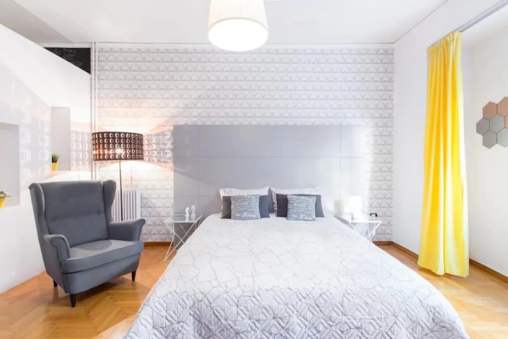 Plaka'S Flat-Near Syntagma Metro Station Apartment Atena Exterior foto